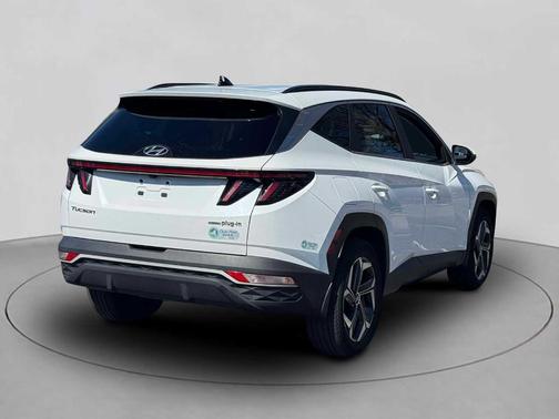 2022 Hyundai TUCSON Plug-In Hybrid SEL