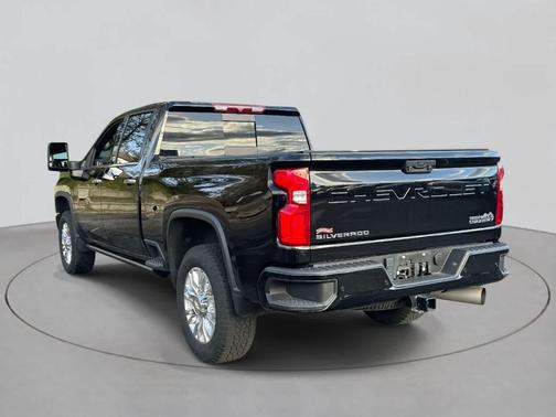 2023 Chevrolet Silverado 2500 High Country