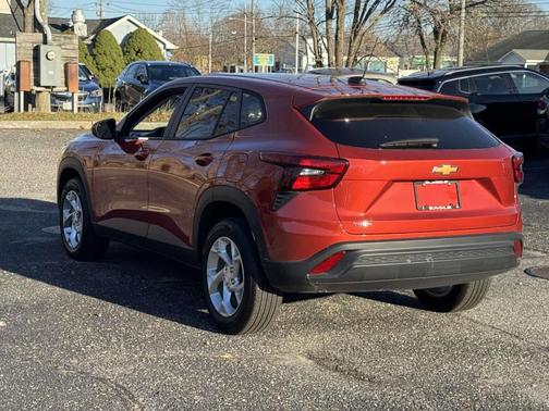 2024 Chevrolet Trax LS