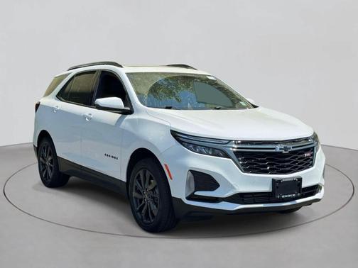 Summit White 2023 Chevrolet Equinox RS