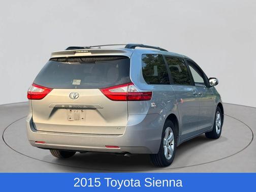 2015 Toyota Sienna LE