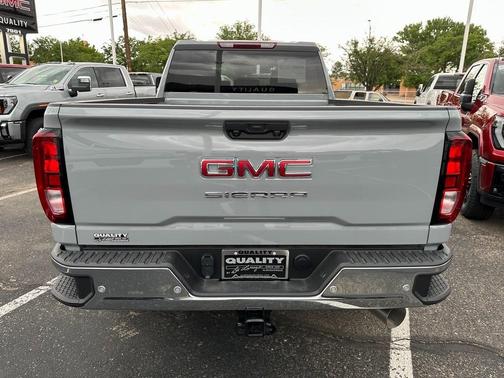 2025 GMC Sierra 2500 Pro