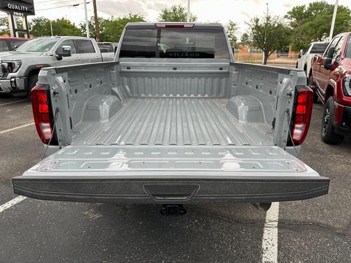2025 GMC Sierra 2500 Pro
