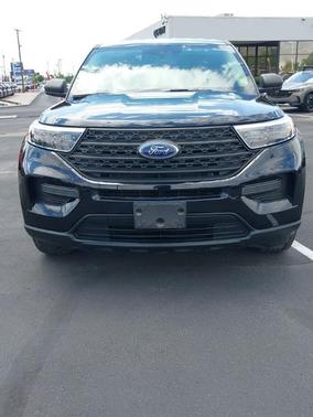 Black Metallic 2021 Ford Explorer Base