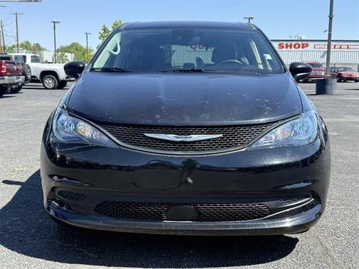Black 2023 Chrysler Voyager LX