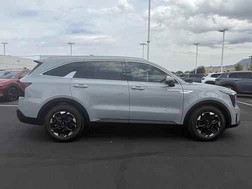 Gray 2025 Kia Sorento S