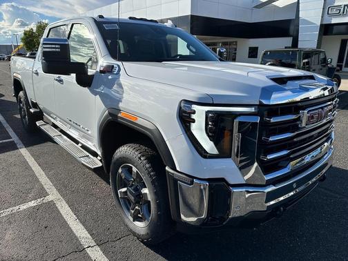2026 GMC Sierra 2500 SLT