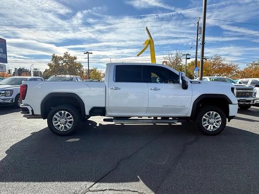 2020 GMC Sierra 2500 Denali