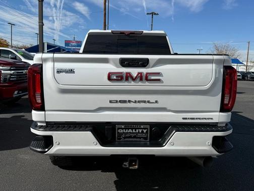 2020 GMC Sierra 2500 Denali
