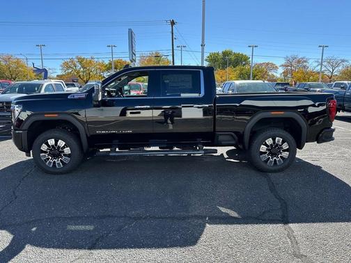 2025 GMC Sierra 2500 Denali