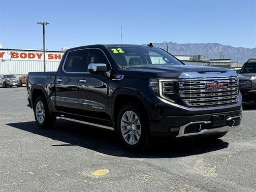 Gray 2022 GMC Sierra 1500 Denali