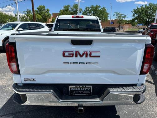 2025 GMC Sierra 1500 Pro