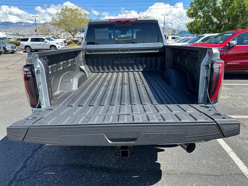 2026 GMC Sierra 2500 AT4