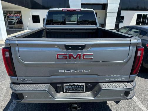 2025 GMC Sierra 2500 Denali