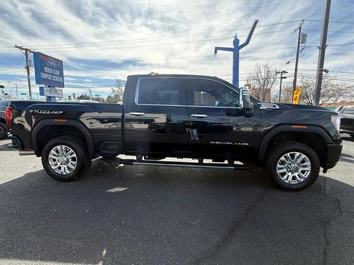 2023 GMC Sierra 3500 Denali