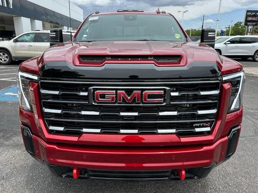 2025 GMC Sierra 2500 AT4