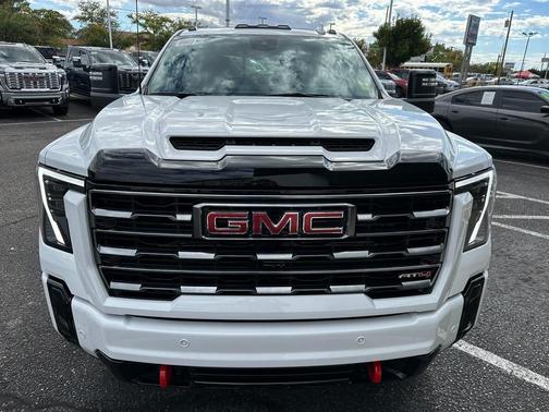 2026 GMC Sierra 2500 AT4