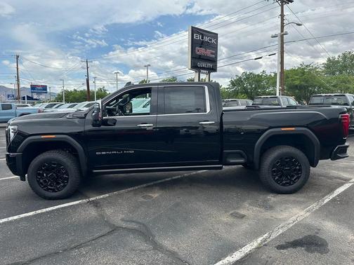 2025 GMC Sierra 2500 Denali Ultimate