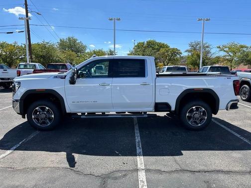 2026 GMC Sierra 2500 SLT