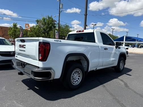 2023 GMC Sierra 1500 Pro