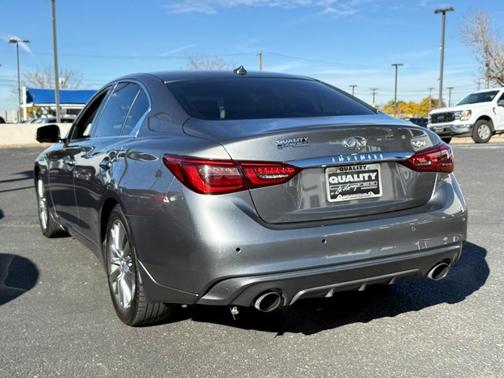 2022 INFINITI Q50 LUXE
