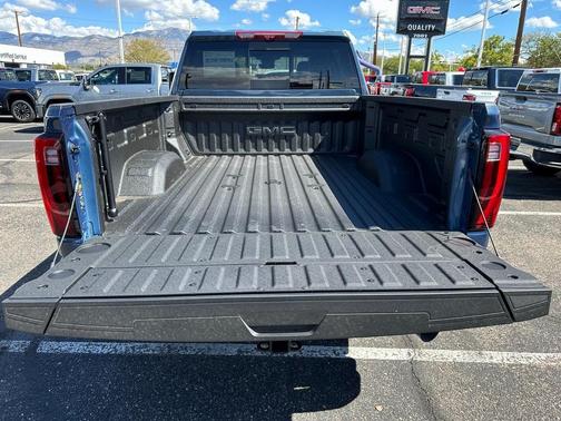 2025 GMC Sierra 3500 Denali Ultimate