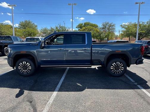 2025 GMC Sierra 3500 Denali Ultimate