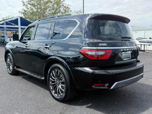 2023 Nissan Armada Platinum