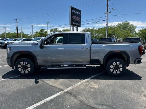 2025 GMC Sierra 2500 Denali