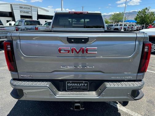 2025 GMC Sierra 2500 Denali
