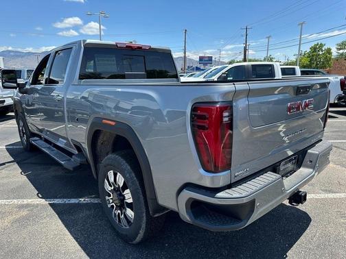 2025 GMC Sierra 2500 Denali