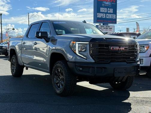 2024 GMC Sierra 1500 AT4X