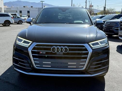 2018 Audi SQ5 3.0T Prestige
