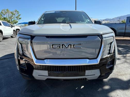 2024 GMC Sierra EV Denali
