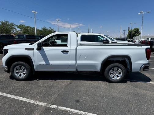 2025 GMC Sierra 1500 Pro