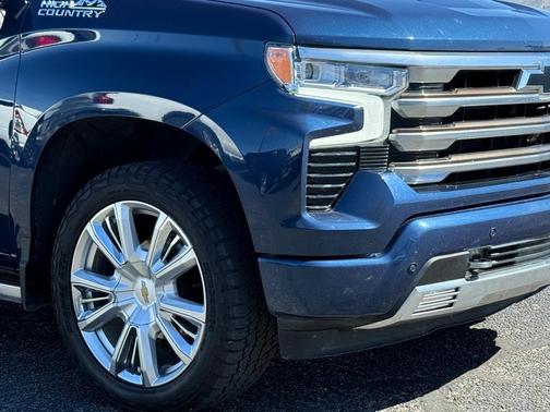 2022 Chevrolet Silverado 1500 High Country