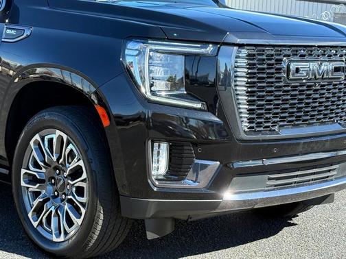 2024 GMC Yukon XL Denali Ultimate