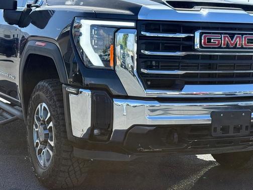 2024 GMC Sierra 2500 SLT