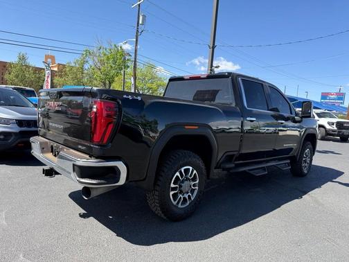 2024 GMC Sierra 2500 SLT