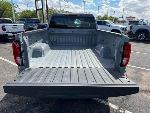 2025 GMC Sierra 1500 Pro