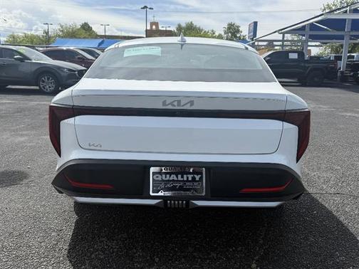 White 2025 Kia K4