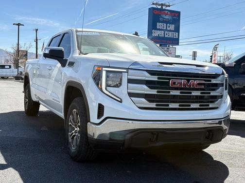 2024 GMC Sierra 1500 SLE