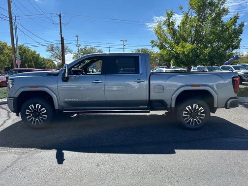 2025 GMC Sierra 2500 Denali Ultimate