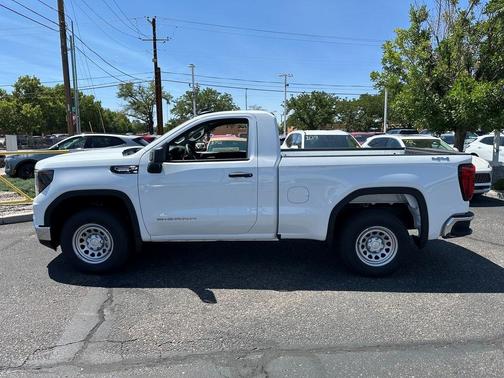 2025 GMC Sierra 1500 Pro
