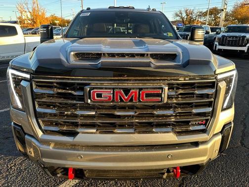 2026 GMC Sierra 2500 AT4