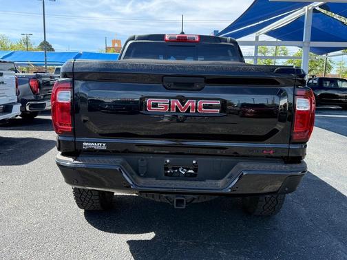 2024 GMC Canyon AT4X