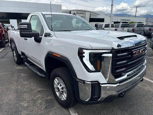 2025 GMC Sierra 2500 Pro