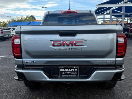 2025 GMC Canyon Denali