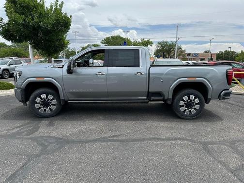 2025 GMC Sierra 2500 Denali