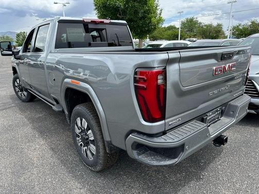 2025 GMC Sierra 2500 Denali